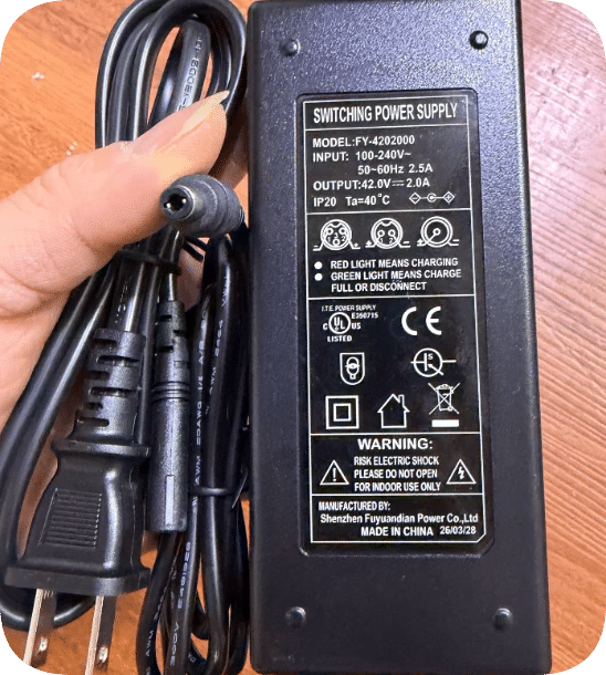 *Brand NEW*Fuyang 36VFY0634202000 42V 2A Power Adapter/Lithium Battery Charger for Two-Wheeled Self-Balancing